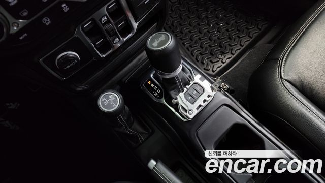 Jeep Wrangler (JL) 2.0 Overland Power Top 4Door 2023 — фото 9