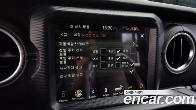 Jeep Wrangler (JL) 2.0 Overland Power Top 4Door 2023 — фото 17