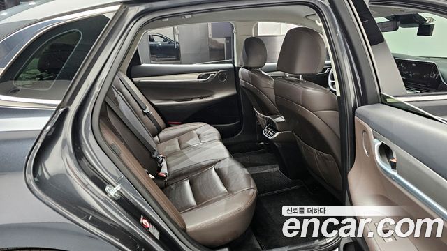 Hyundai Grandeur (IG) 2.5 Premium Choice 2021 — фото 12