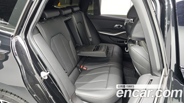 BMW 3 Series (G20) 320i Touring M Sports 2024 — фото 12
