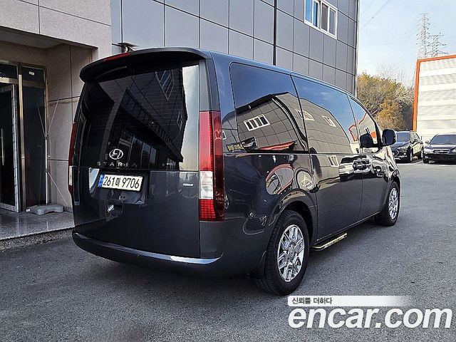 Hyundai Staria 4WD Tourer 9-Seater Modern 2022 — фото 3