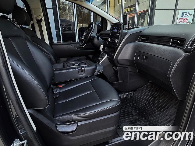 Hyundai Staria 4WD Tourer 9-Seater Modern 2022 — фото 7