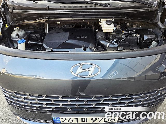 Hyundai Staria 4WD Tourer 9-Seater Modern 2022 — фото 23