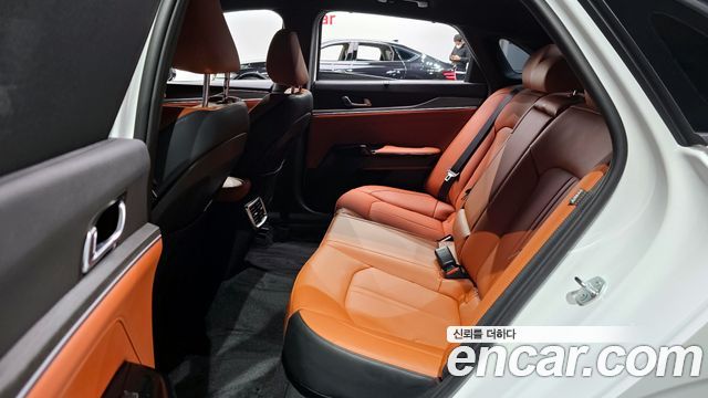 Kia K5 (III) 1.6 Turbo Noblesse 2025 — фото 12