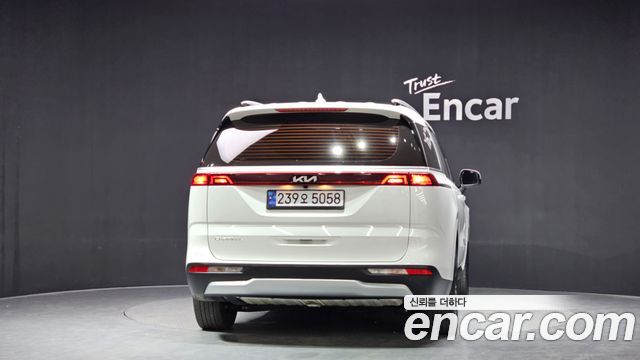 Kia Carnival (IV) Diesel 9-Seater Prestige 2023 — фото 4
