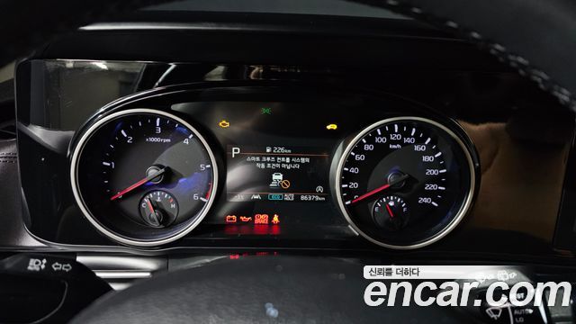 Kia Carnival (IV) Diesel 9-Seater Prestige 2023 — фото 8