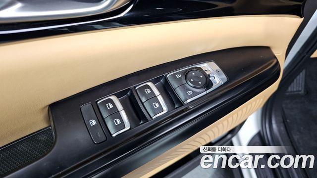 Kia Carnival (IV) Diesel 9-Seater Prestige 2023 — фото 18