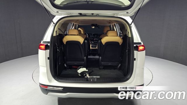 Kia Carnival (IV) Diesel 9-Seater Prestige 2023 — фото 20
