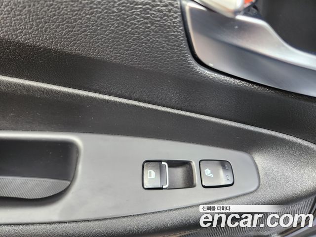 Hyundai Santa Fe Diesel 2.2 4WD Exclusive 2023 — фото 9