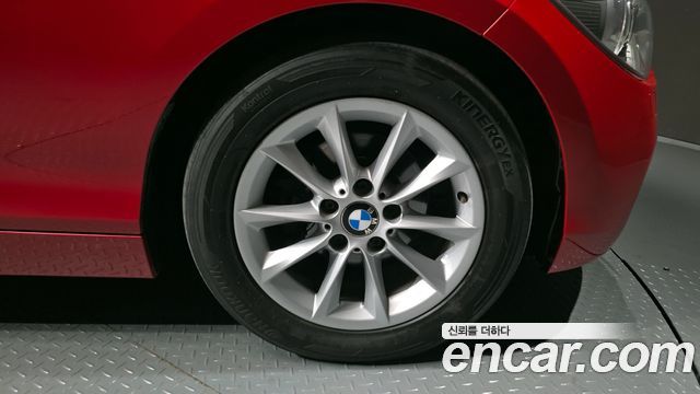 BMW 1 Series (F20) 118d Urban Pack1 5Dr 2013 — фото 5