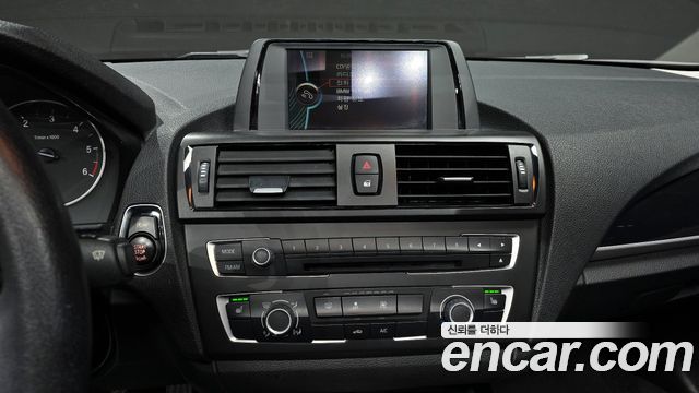 BMW 1 Series (F20) 118d Urban Pack1 5Dr 2013 — фото 16