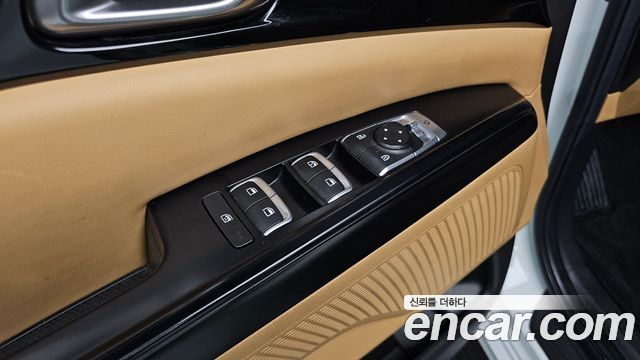 Kia Carnival (IV) Diesel 9-Seater Prestige 2021 — фото 17