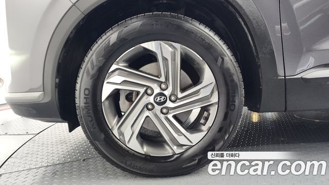 Hyundai Santa Fe Diesel 2.2 2WD Premium 2021 — фото 5