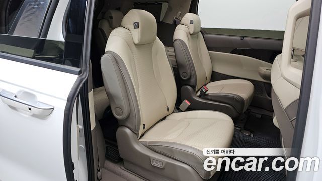 Kia Carnival (IV) Diesel 9-Seater Signature 2024 — фото 12