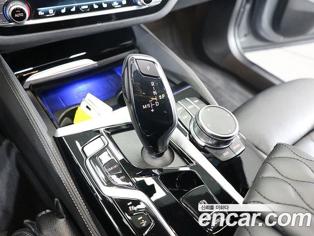 BMW 6 Series GT (G32) 630i xDrive M Sport 2023 — фото 8