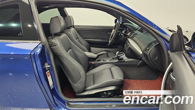 BMW 1 Series (E82) 120d Coupe M Sport 2011 — фото 10