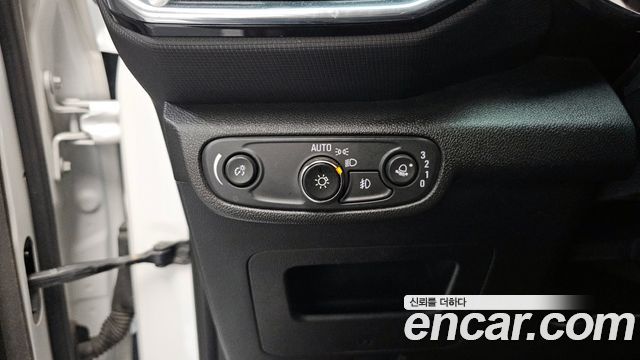 Chevrolet Trailblazer 1.3 Turbo 2WD Premier 2021 — фото 18