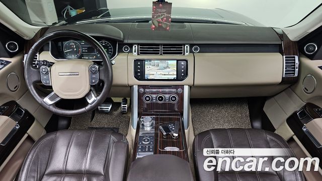 Land Rover Range Rover (IV) 4.4 SDV8 Vogue SE DIESEL 2016 — фото 7