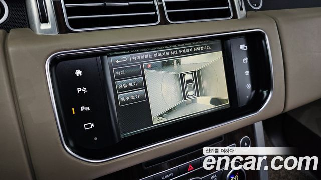 Land Rover Range Rover (IV) 4.4 SDV8 Vogue SE DIESEL 2016 — фото 19