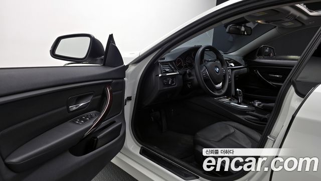 BMW 4 Series (F32) 420i GranCoupe 2015 — фото 15