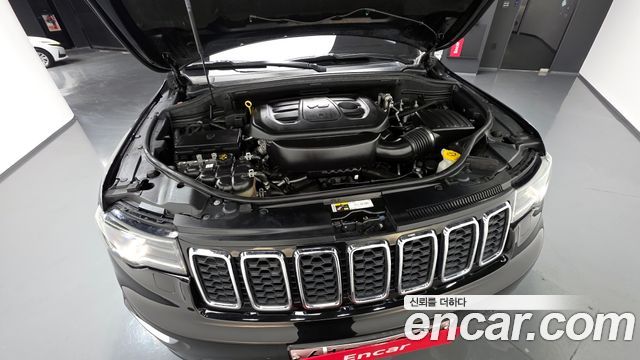 Jeep Grand Cherokee 3.6 Limited WK2 2018 — фото 6