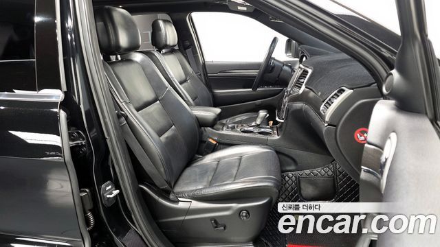 Jeep Grand Cherokee 3.6 Limited WK2 2018 — фото 11