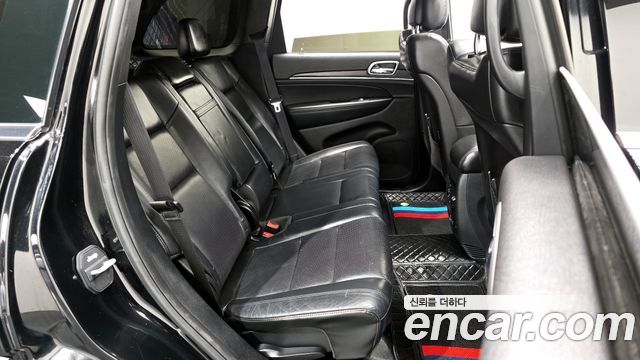 Jeep Grand Cherokee 3.6 Limited WK2 2018 — фото 12