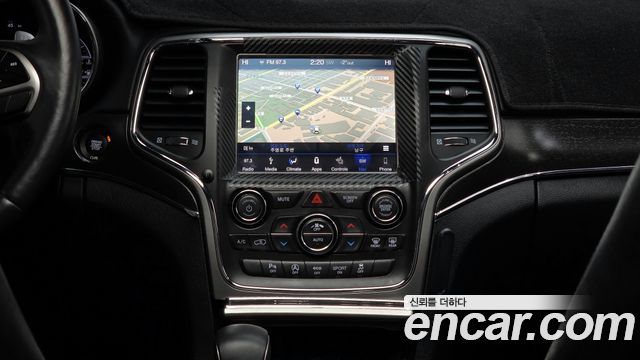 Jeep Grand Cherokee 3.6 Limited WK2 2018 — фото 14