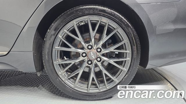 Genesis G80 3.3 GDI AWD Premium Luxury 2018 — фото 5
