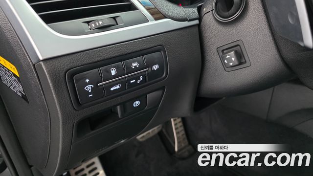 Genesis G80 3.3 GDI AWD Premium Luxury 2018 — фото 17