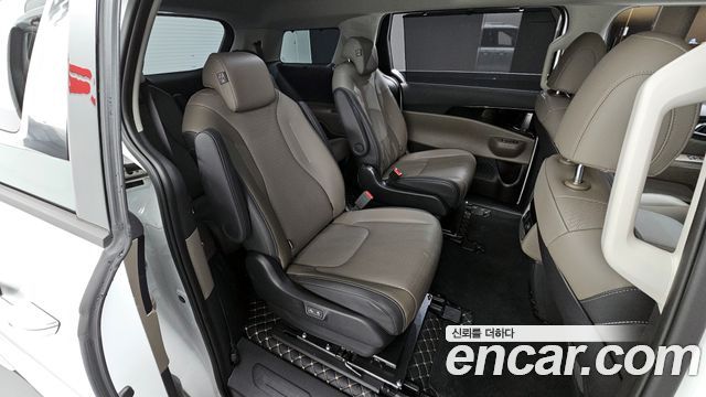 Kia Carnival (IV) Diesel 9-Seater Signature 2024 — фото 11