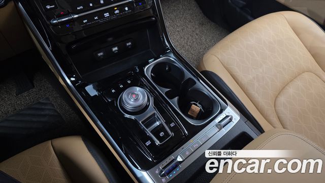 Kia Carnival (IV) Gasoline 9-Seater Noblesse 2023 — фото 9