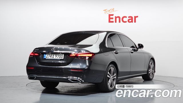 Mercedes-Benz E-Class (W213) E350 4MATIC Avantgarde 2021 — фото 2