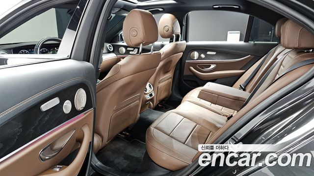 Mercedes-Benz E-Class (W213) E350 4MATIC Avantgarde 2021 — фото 10