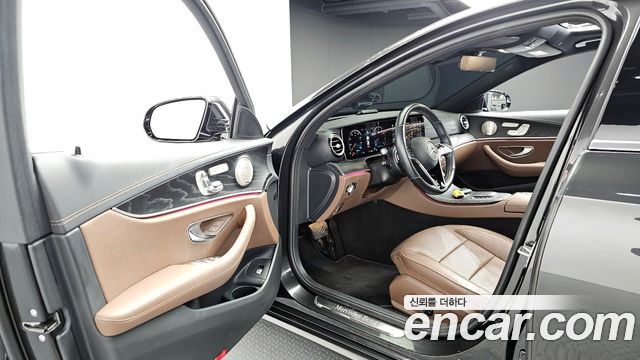 Mercedes-Benz E-Class (W213) E350 4MATIC Avantgarde 2021 — фото 15