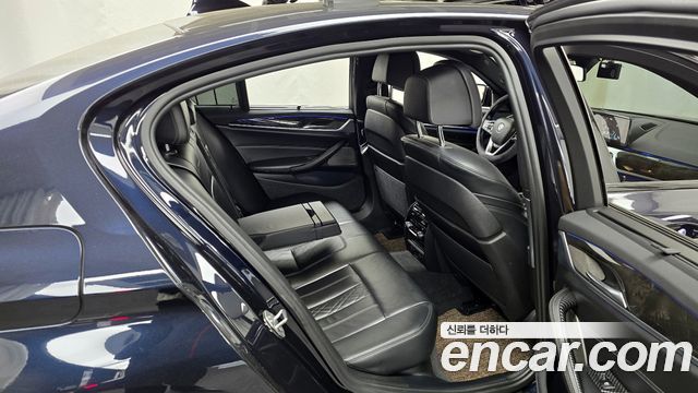 BMW 5 Series (G30) 530d M Sport Package 2017 — фото 12