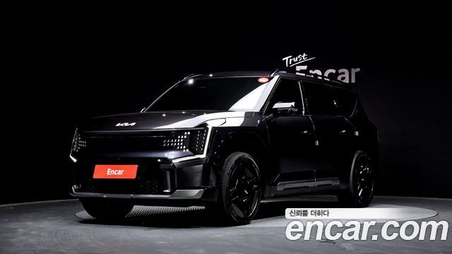 Kia EV9 Long Range 4WD GT Line 2024 — фото 1
