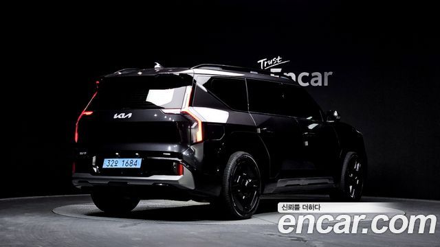 Kia EV9 Long Range 4WD GT Line 2024 — фото 2