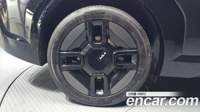 Kia EV9 Long Range 4WD GT Line 2024 — фото 5