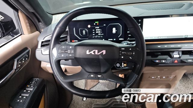 Kia EV9 Long Range 4WD GT Line 2024 — фото 13