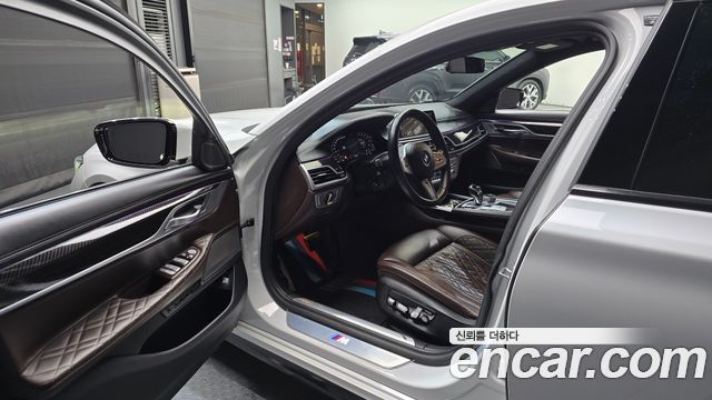 BMW 7 Series (G11) 730d xDrive M Sport 2020 — фото 10