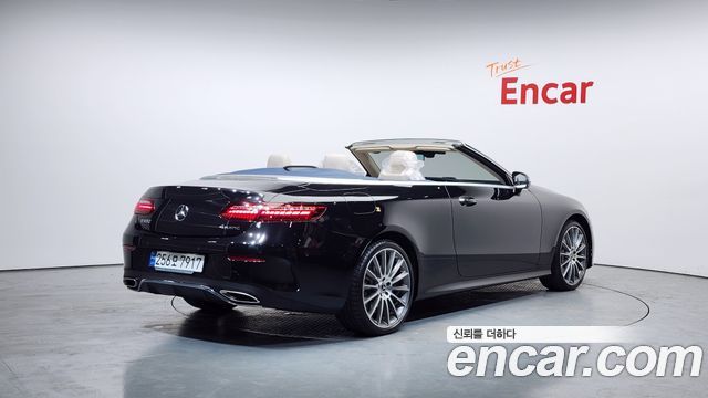 Mercedes-Benz E-Class (W213) E450 4MATIC Cabriolet 2023 — фото 2