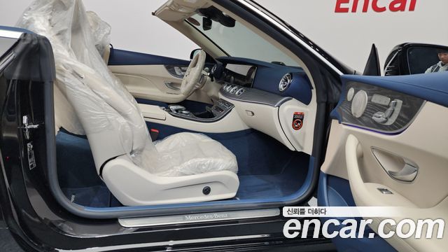 Mercedes-Benz E-Class (W213) E450 4MATIC Cabriolet 2023 — фото 11