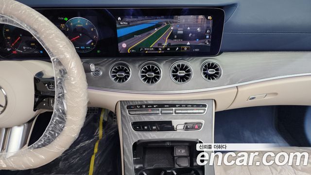 Mercedes-Benz E-Class (W213) E450 4MATIC Cabriolet 2023 — фото 15