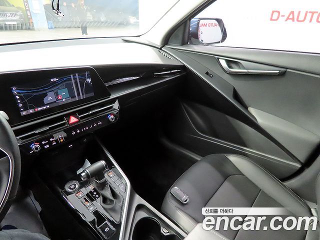 Kia Niro Trendy 2023 — фото 18