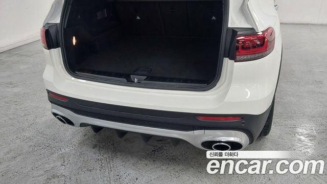 Mercedes-Benz GLB-Class (X247) AMG GLB35 4MATIC 2022 — фото 15
