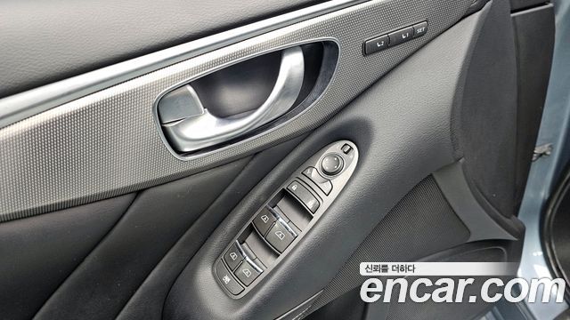 Infiniti Q50 2.2d Premium 2014 — фото 18