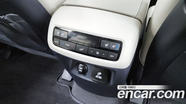 Hyundai Palisade Diesel 2.2 4WD Prestige 2022 — фото 19