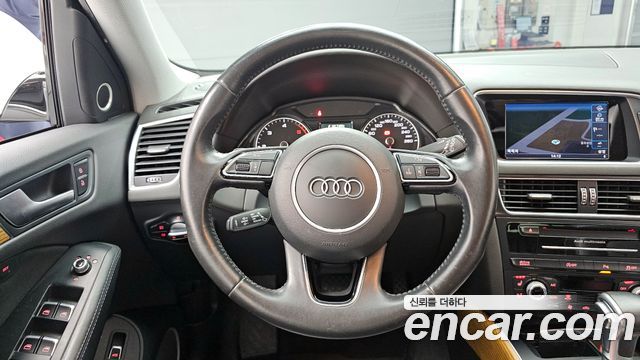 Audi Q5 45 TDI Quattro Dynamic 8R 2015 — фото 17