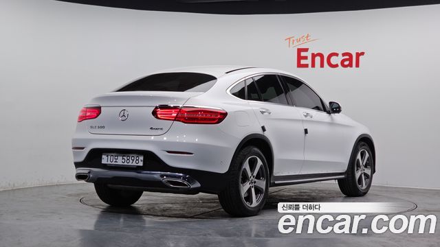 Mercedes-Benz GLC-Class (X253) GCL300 4MATIC Coupe 2019 — фото 2